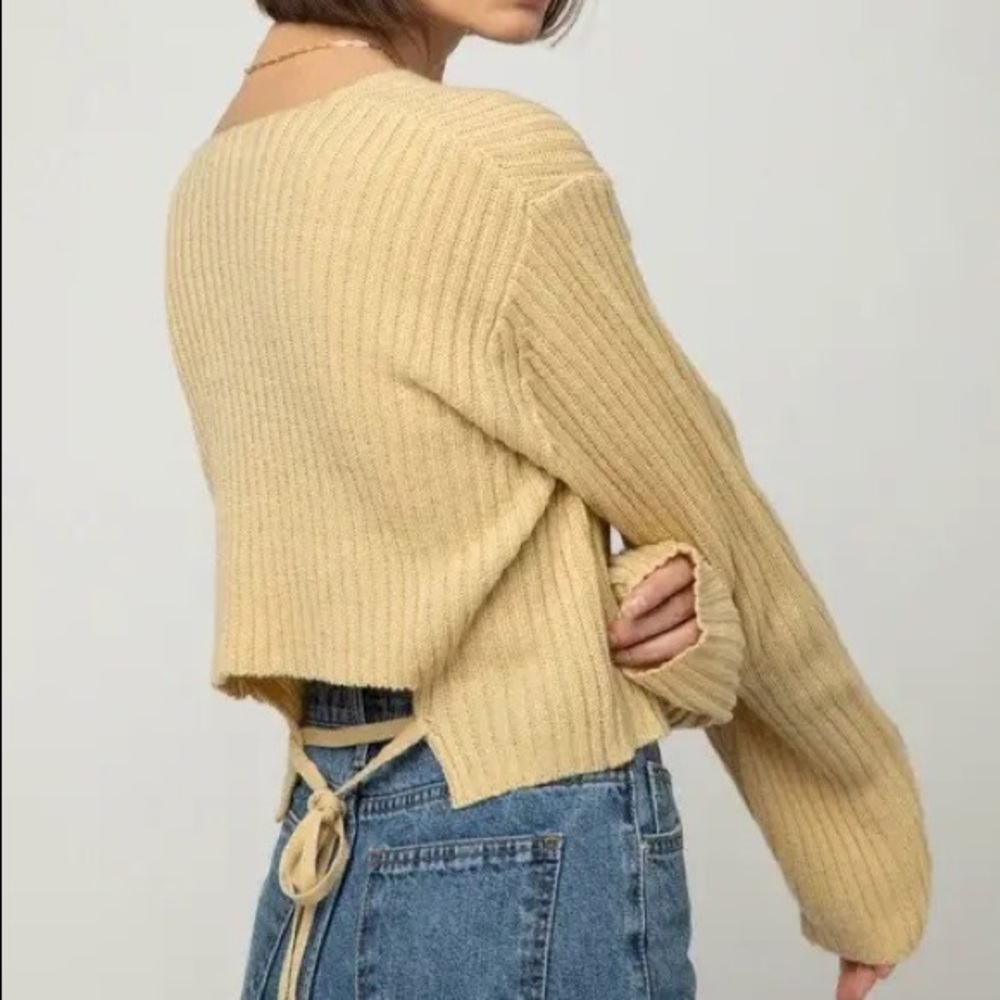 OAK + FORT Yellow Cropped Sweater